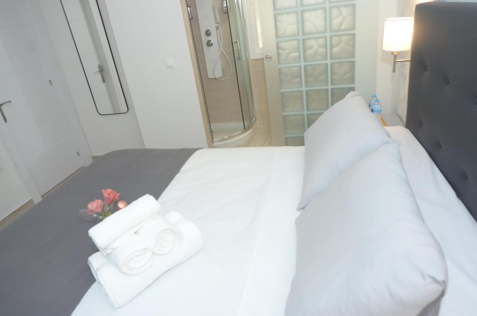 Alojamiento Beethoven Luxury Màlaga Exteriér fotografie