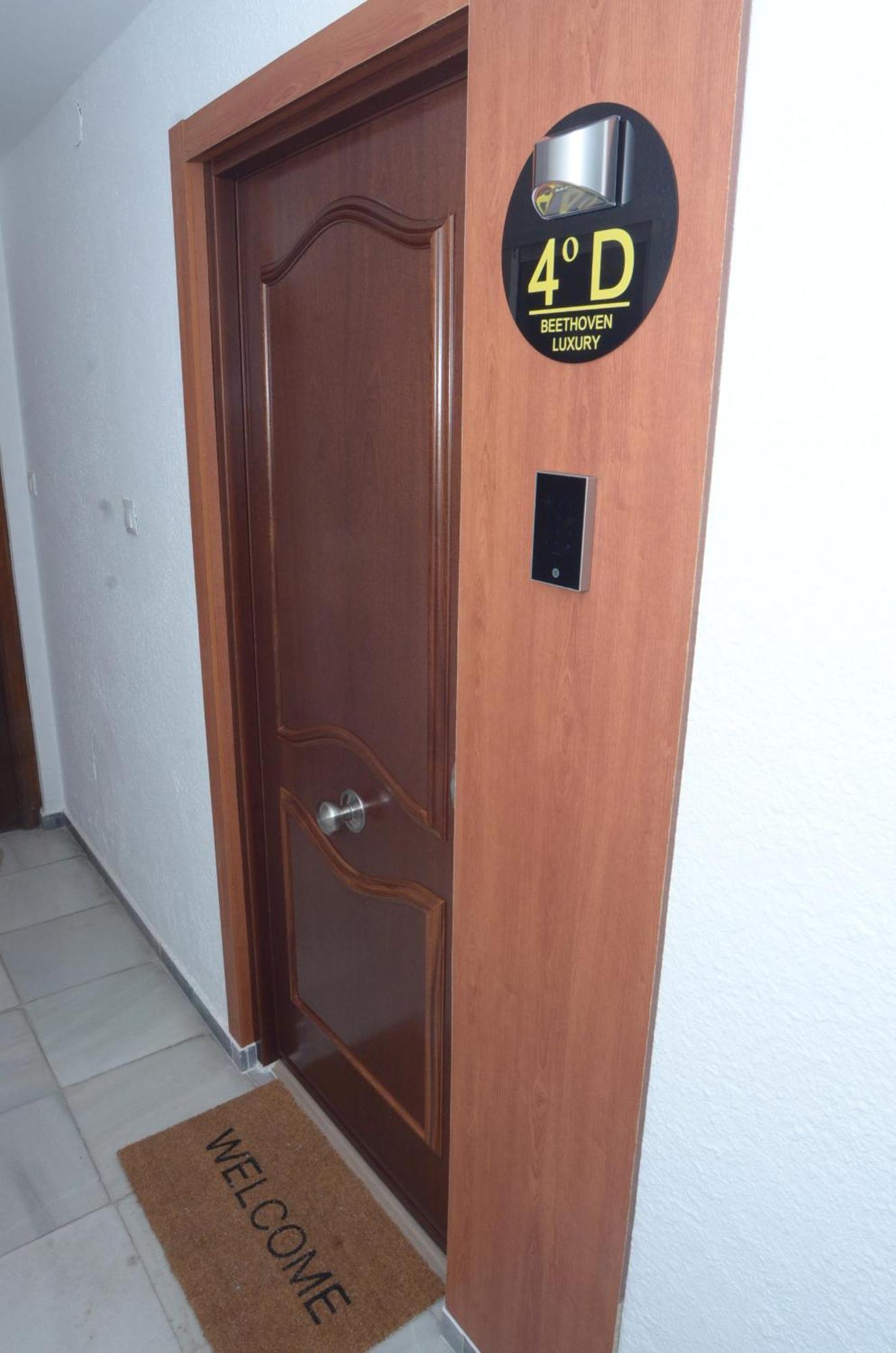 Alojamiento Beethoven Luxury Màlaga Exteriér fotografie